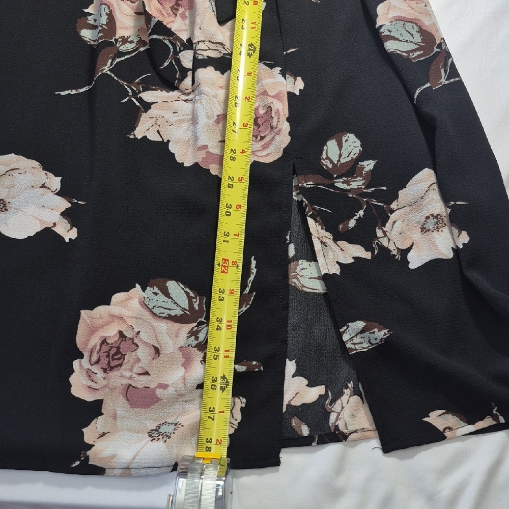 Floral Button-Front Dress NWT 2x - Picture 5 of 7